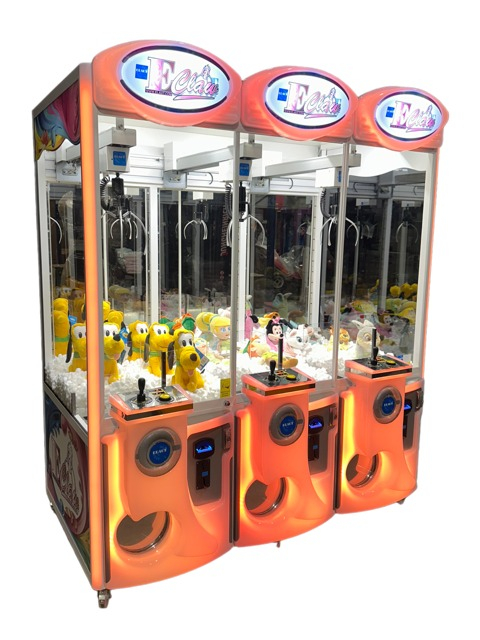 Elaut automatic claw machine E-Claw 600 3-Player