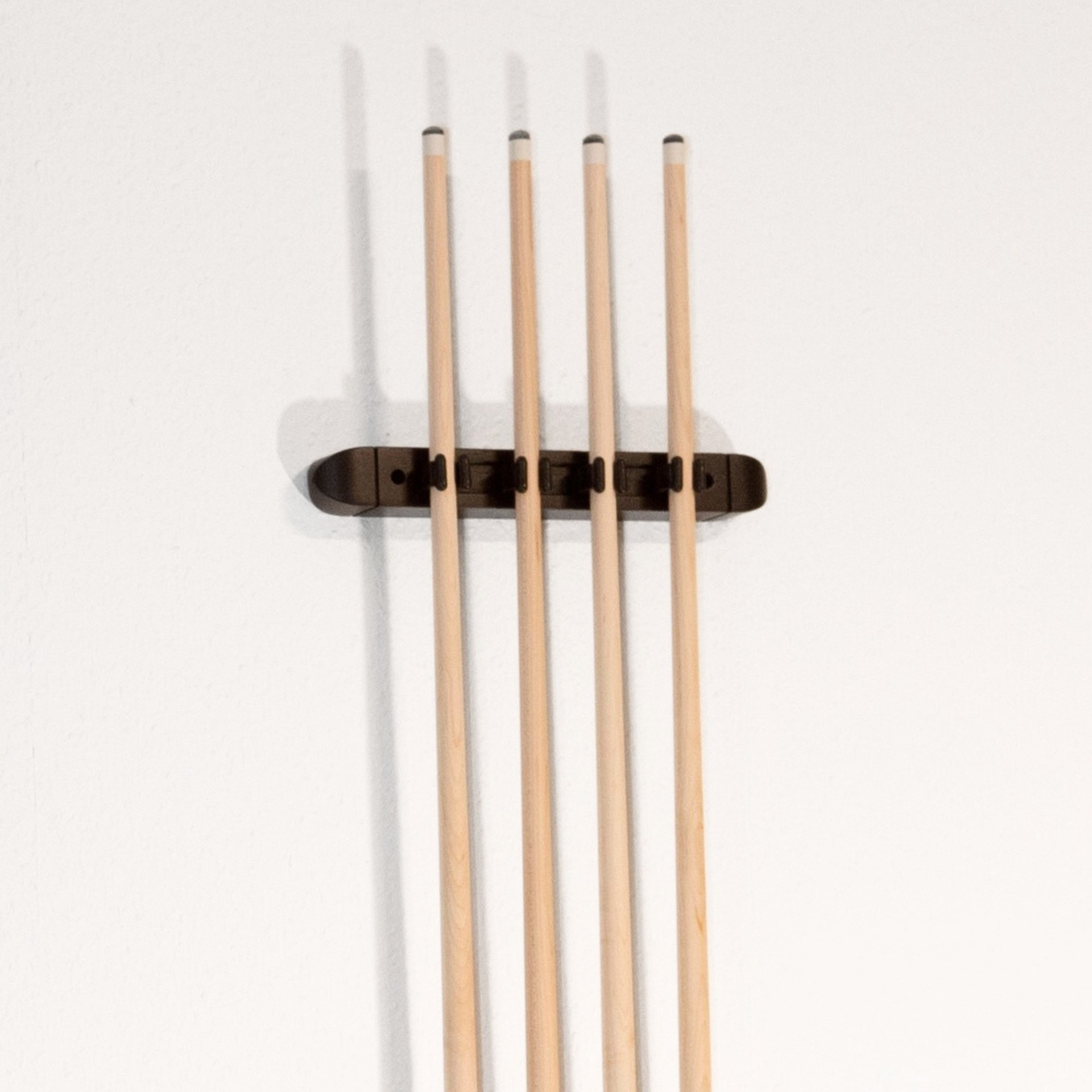 Wandhalter Antik schwarz für 4 Queues