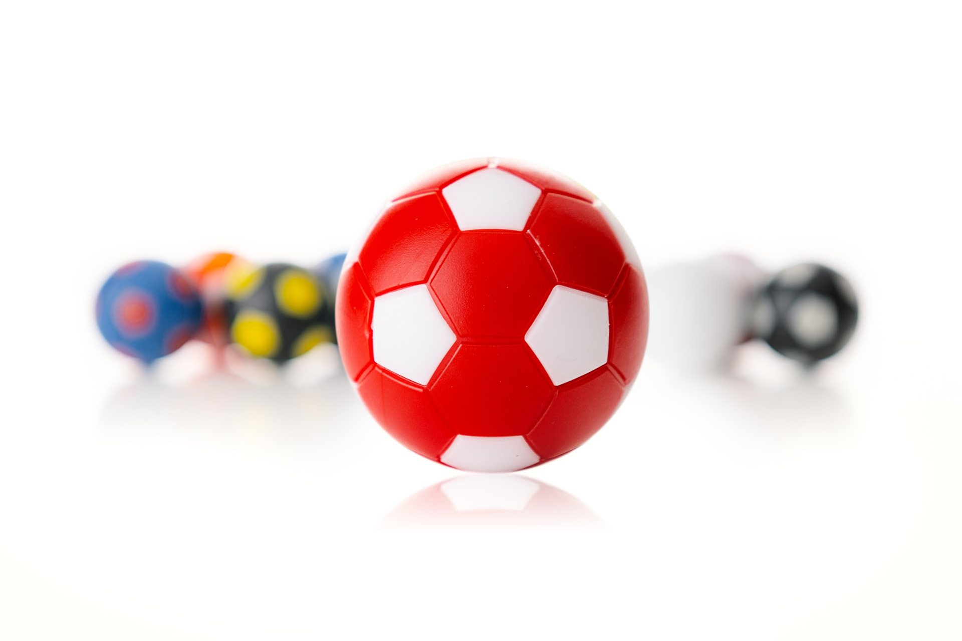 Foosball Winspeed by Robertson 35 mm, red / white, set with 10 pcs.