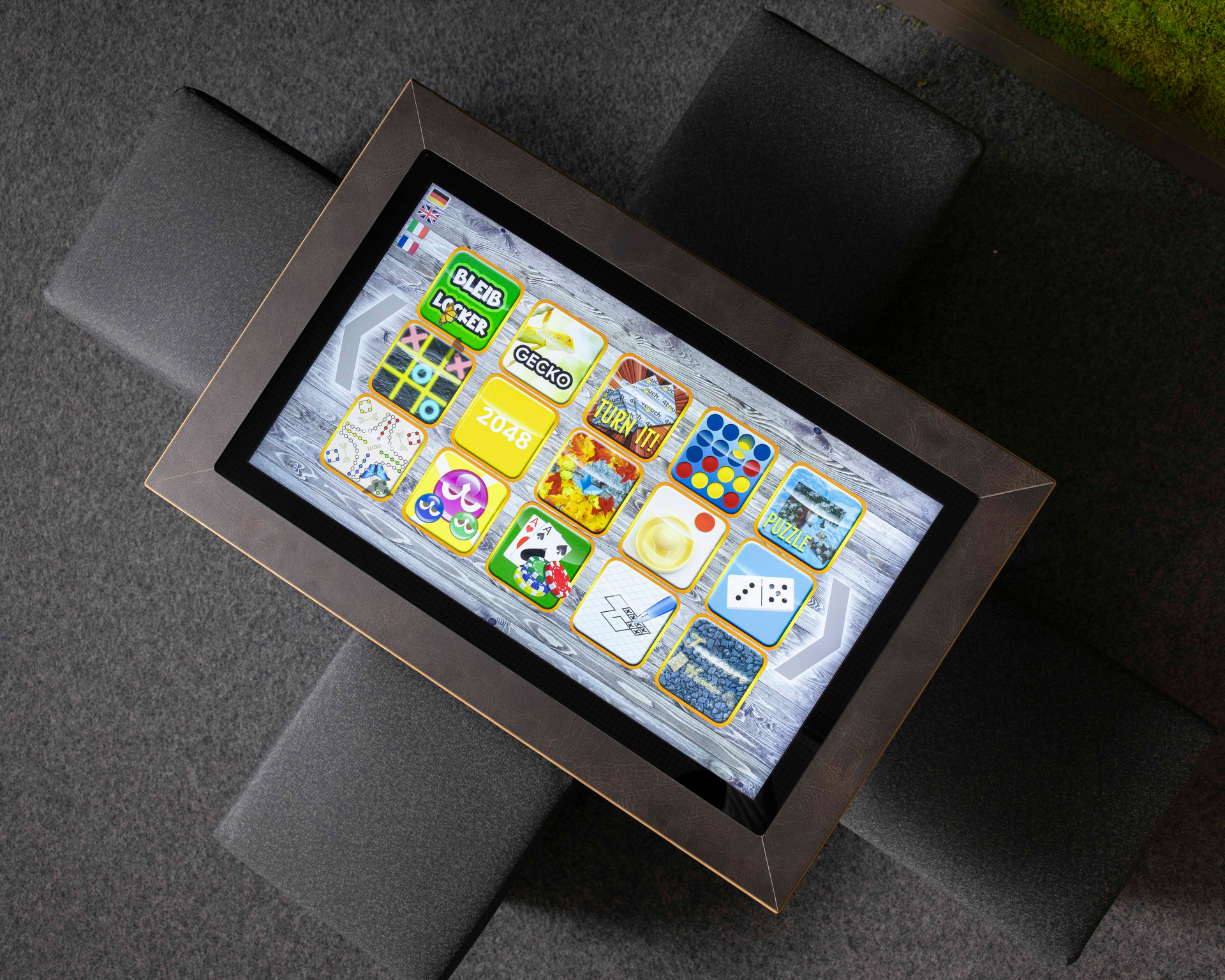 Hocker schwarz für 4touch Compact und Exclusive