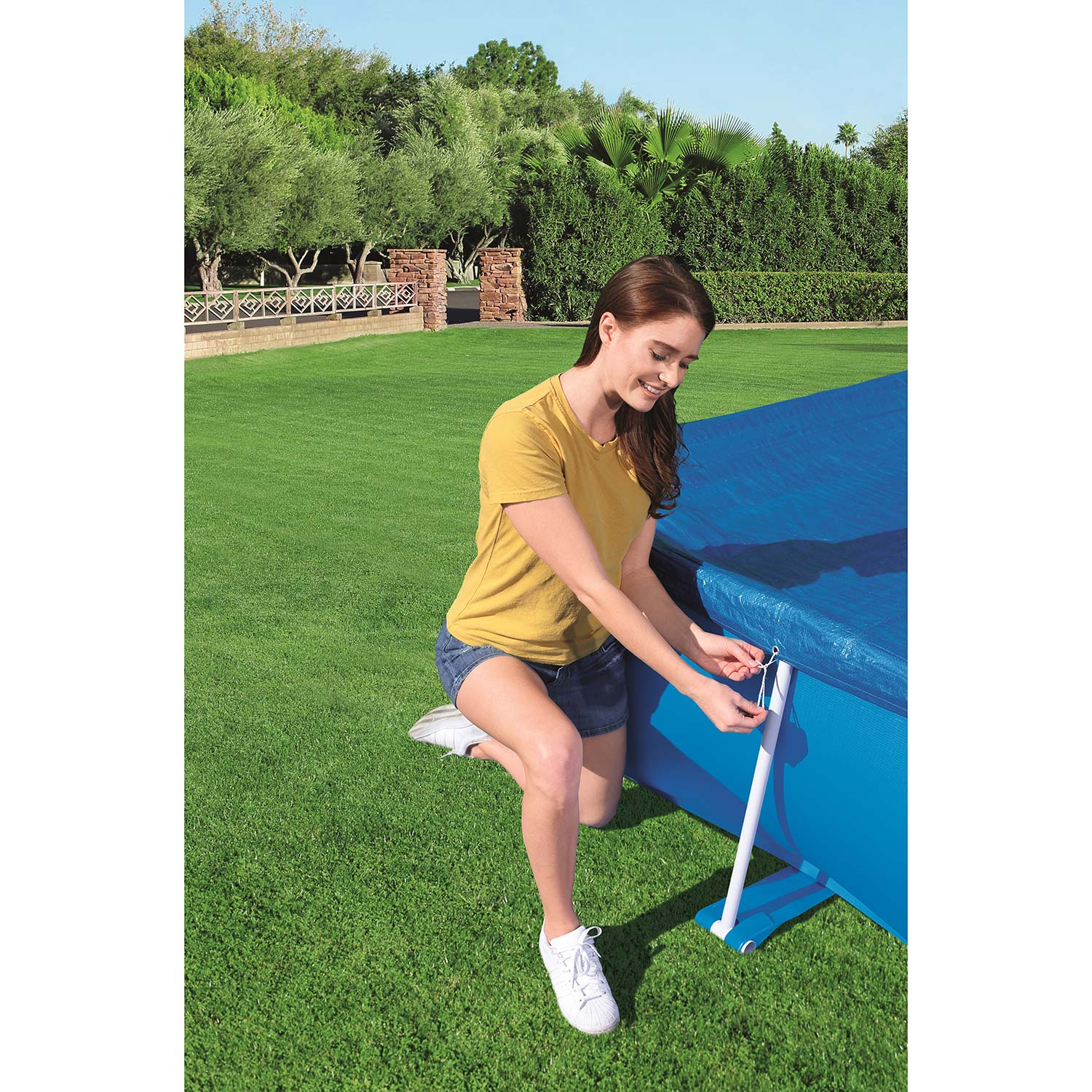 Bestway Steel pool cover 259 x 170 cm