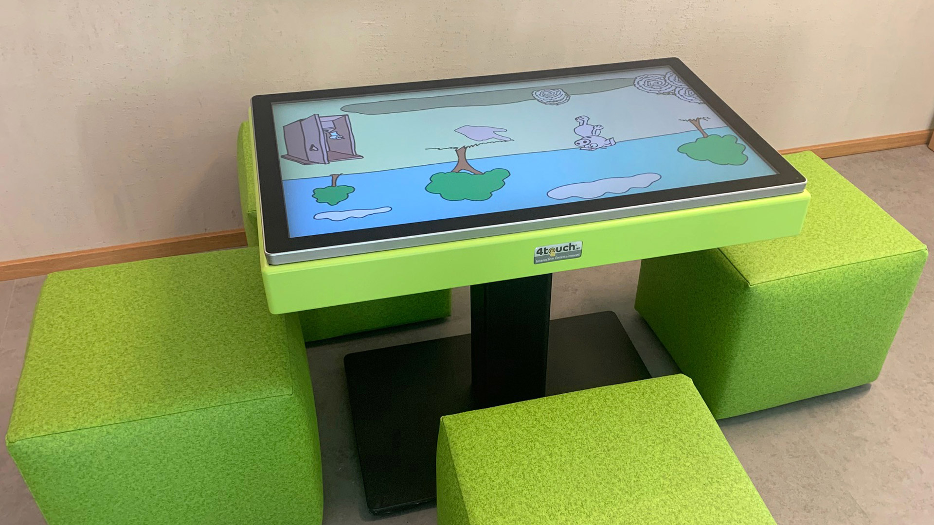 4Touch 32" Kids Spieltisch