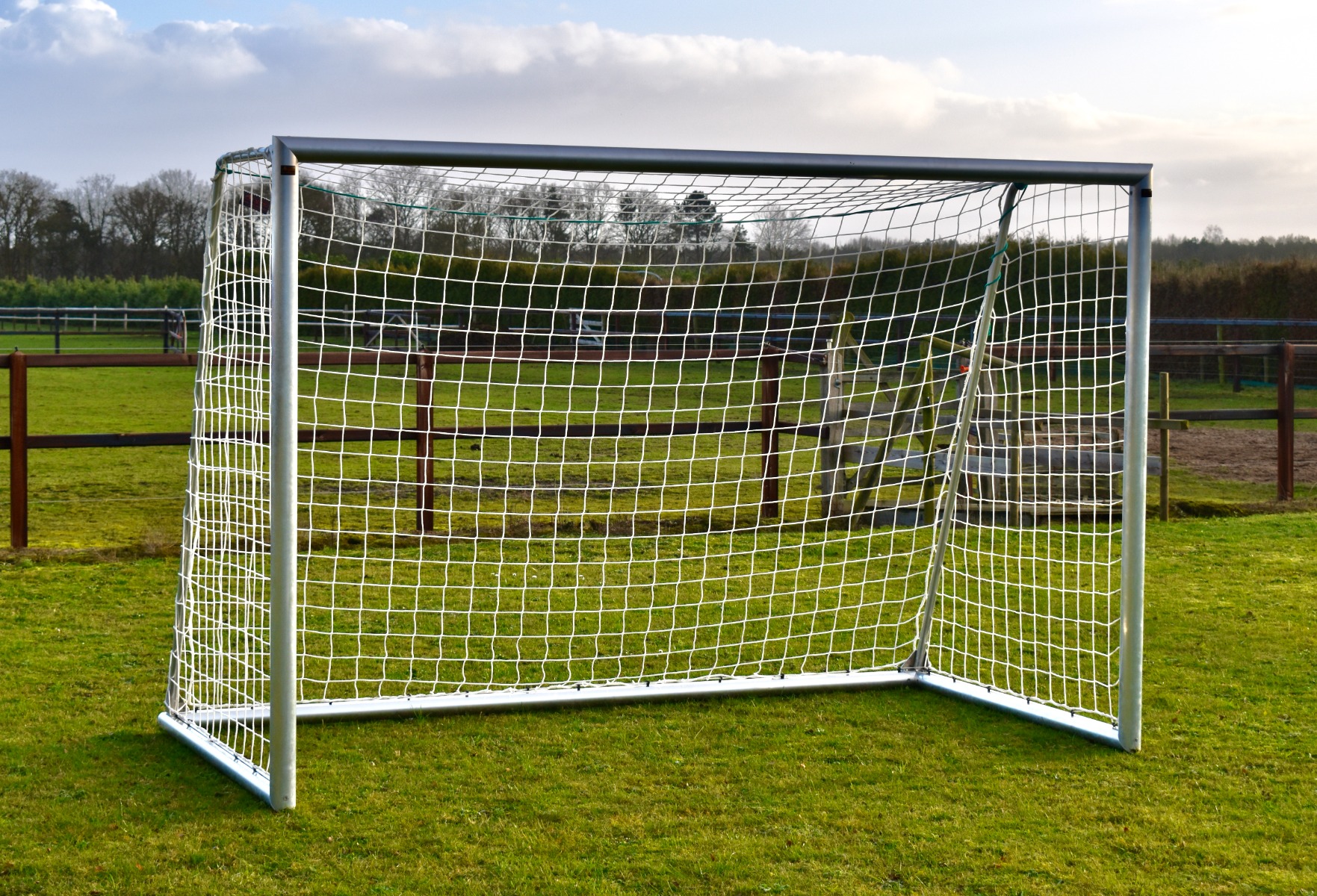 Aluminium-Fußballtor - 300x200 - Profi - inkl. Netz