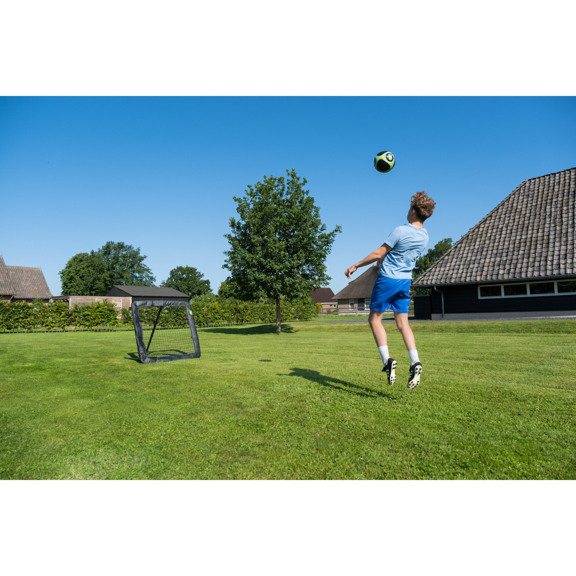 EXIT Kickback Multisport Rebounder L 124x124 cm