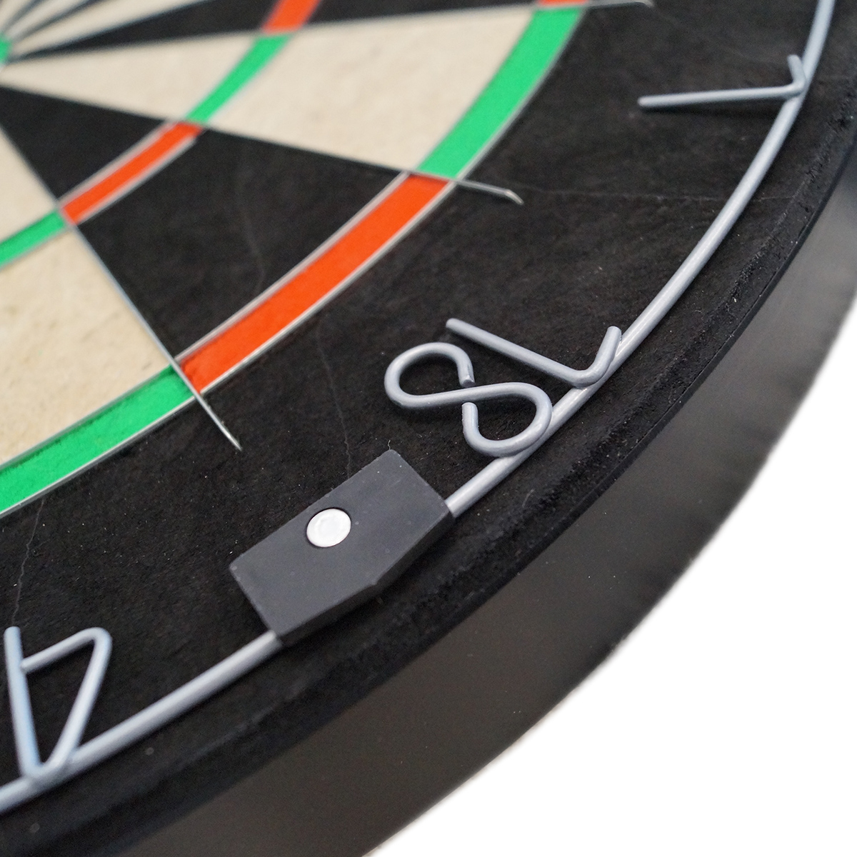 Karella - Dartboard BullOut Set inkl. 2 Satz Steeldarts